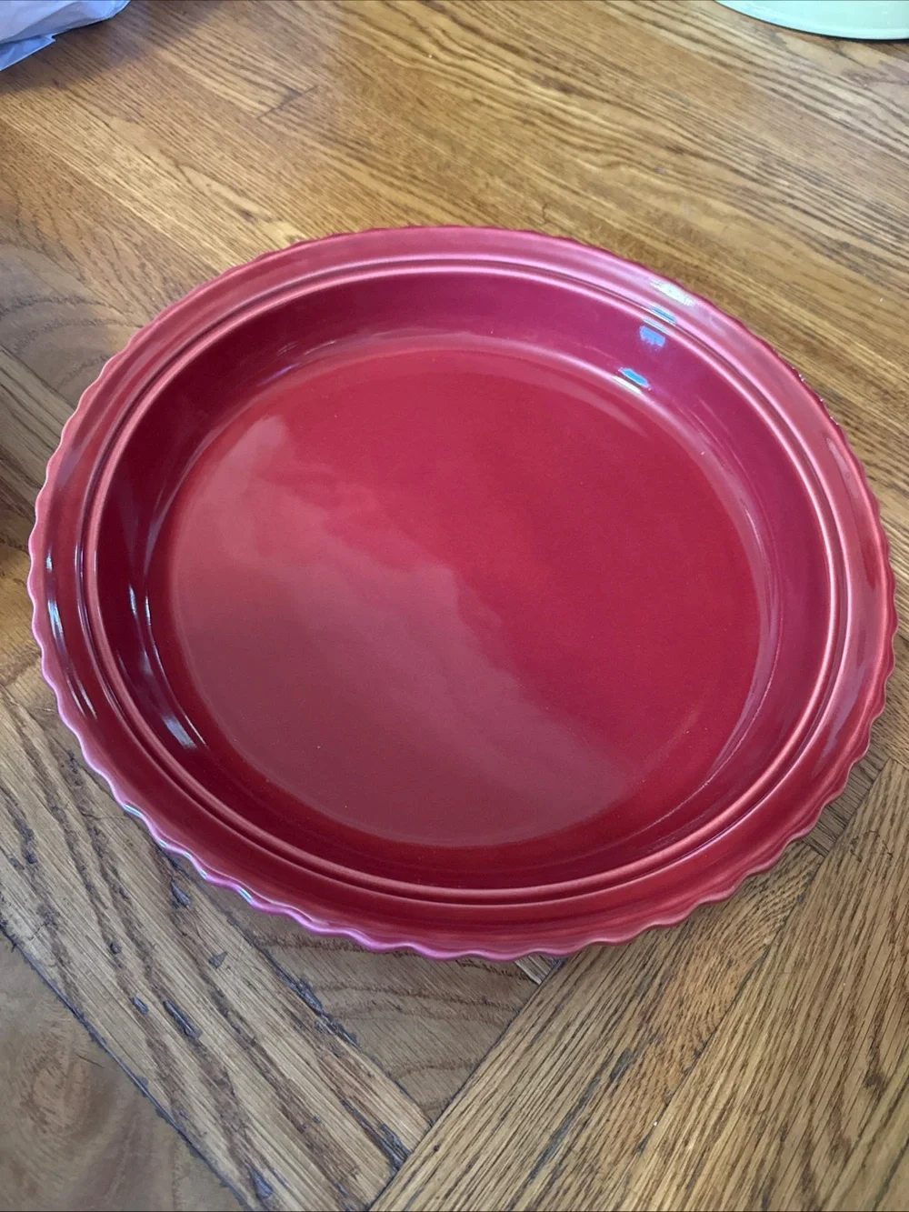 Red Ceramic Pie Dish with Green Leaf Knob Lid
